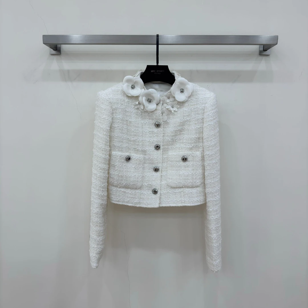 JIAYE CHAN 重工立体花朵水钻粗花呢短款外套