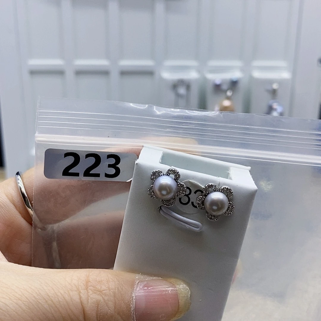 颈饰合金淡水珍珠