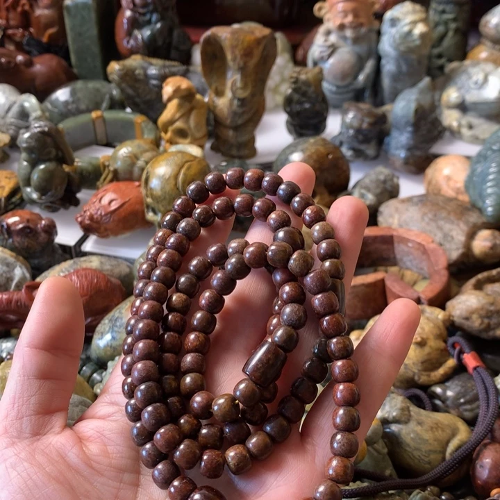 岫岩河磨玉（透闪石质玉）手链未镶嵌