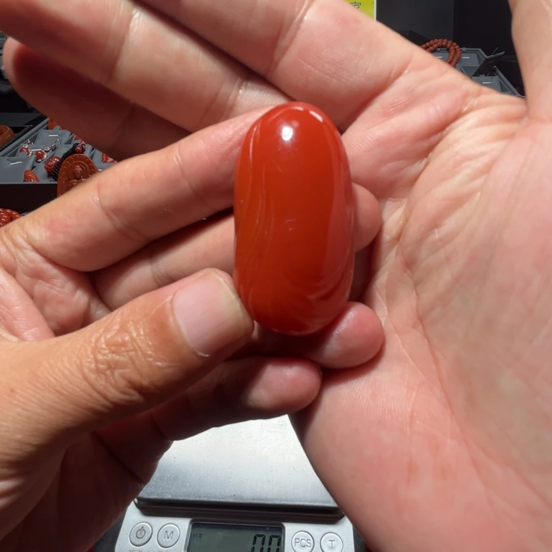 学***汪未镶嵌定制南红玛瑙