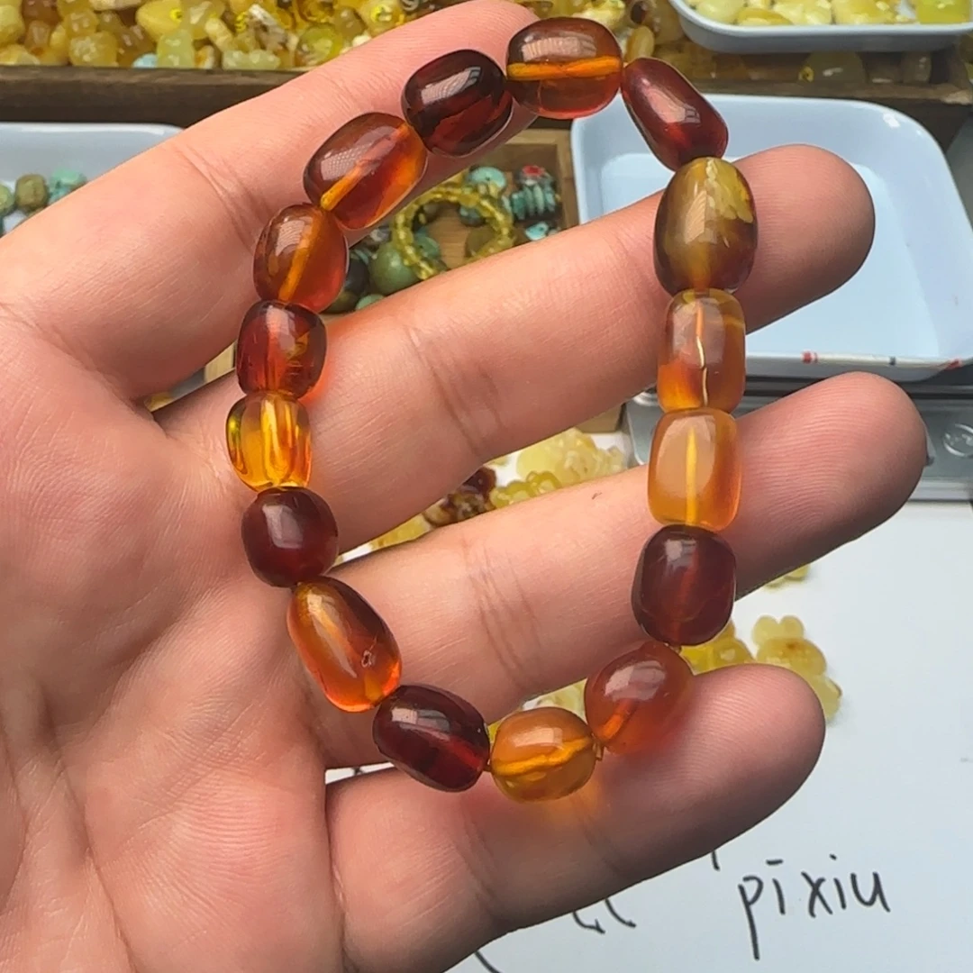 琥珀未镶嵌裸石11.2克