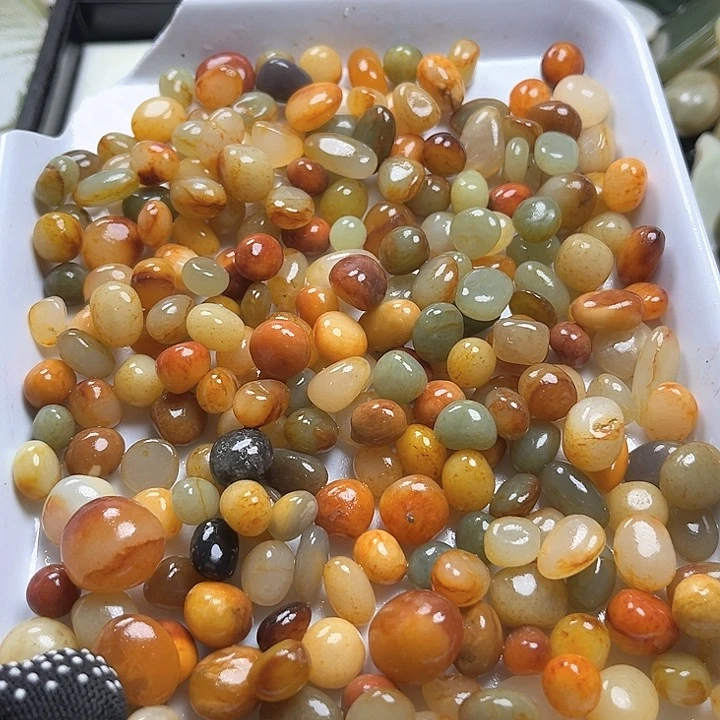 和田玉（糖玉）和田玉边角料9K金镶嵌无*