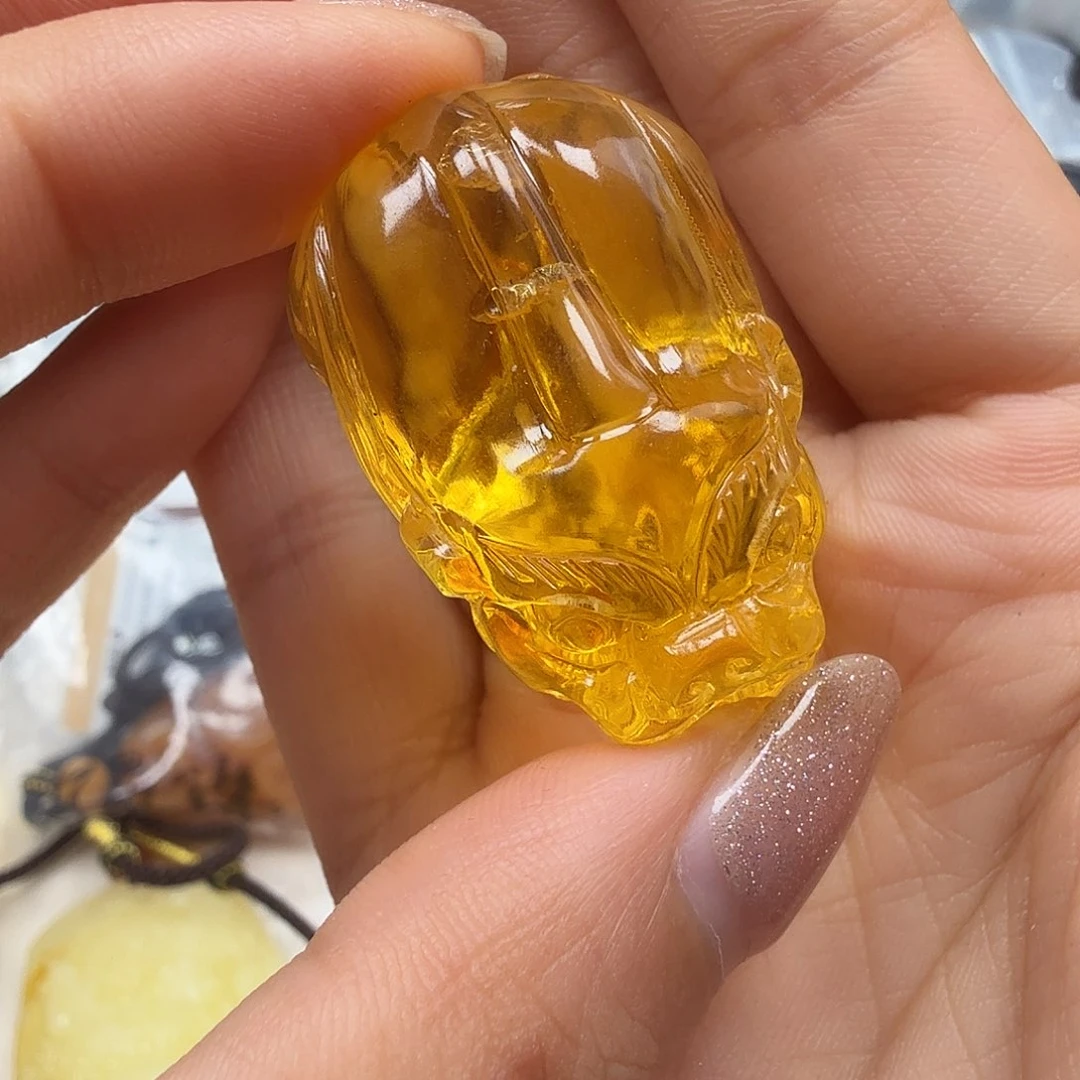 裸石琥珀未镶嵌你好