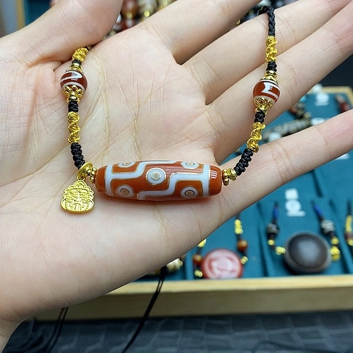 玛瑙/玉髓颈饰合金