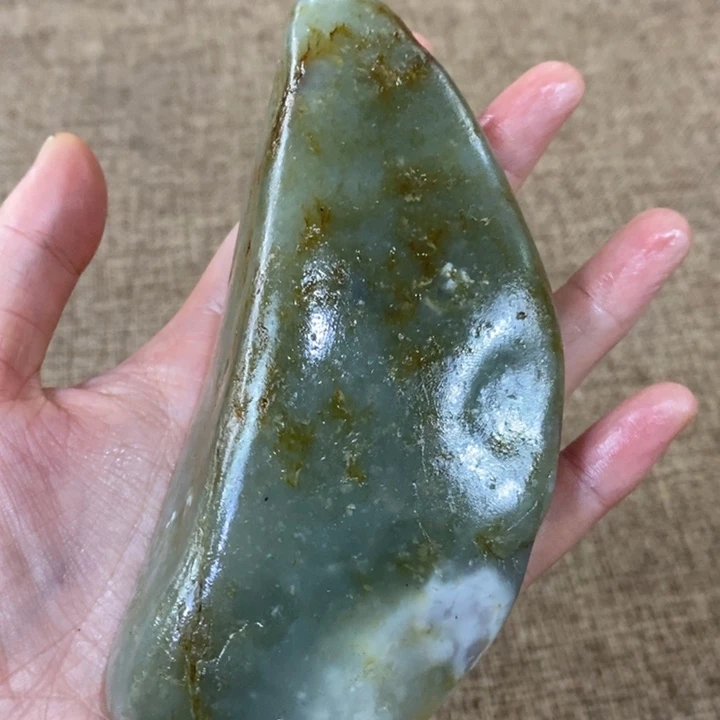 未镶嵌和田玉（糖玉）挂件