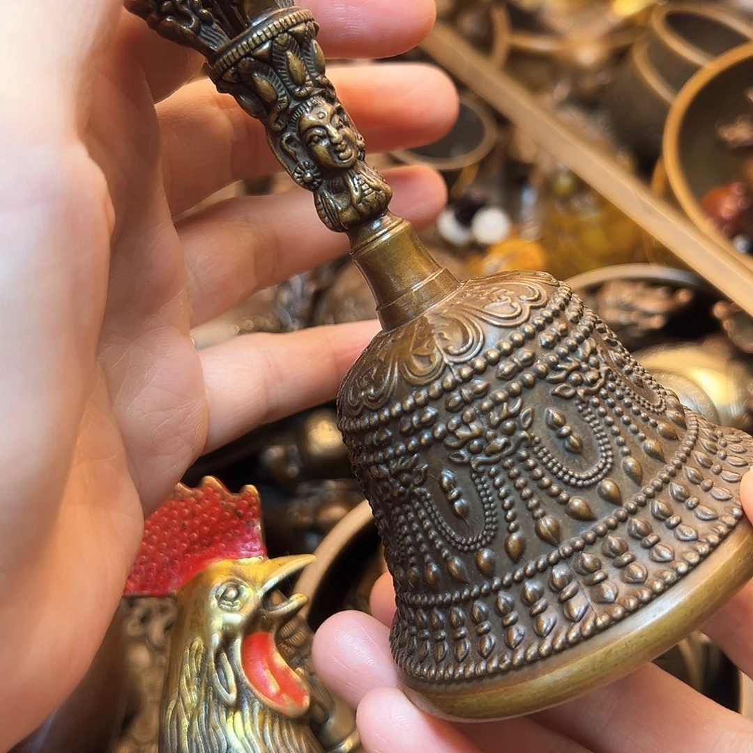 精美铜器工艺品等
