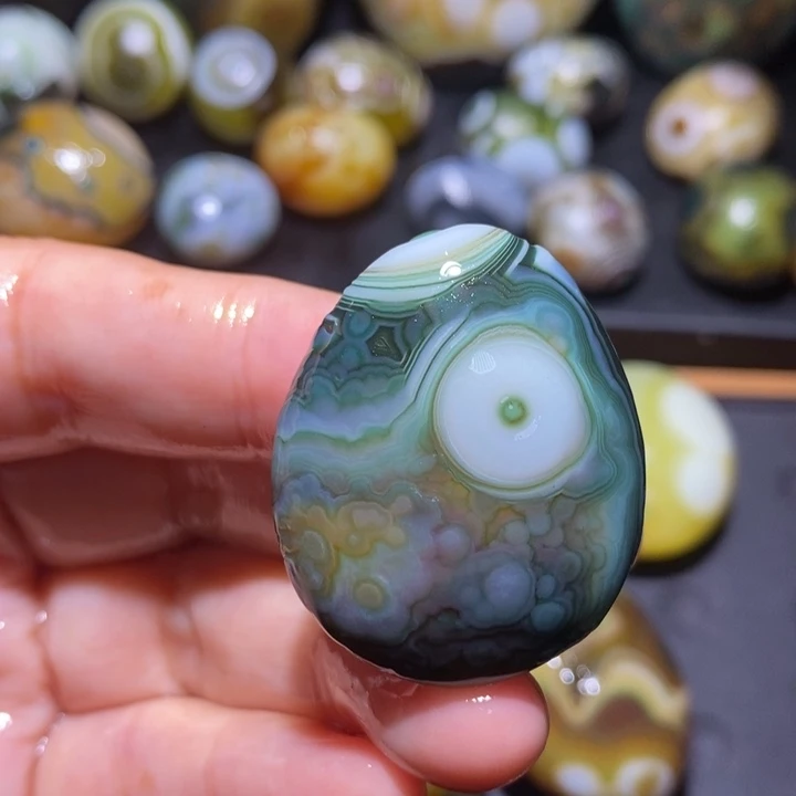 未镶嵌玛瑙/玉髓珠宝半成品52