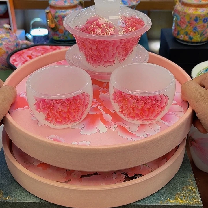 段泥茶杯吧啦吧啦吧拉吧咧