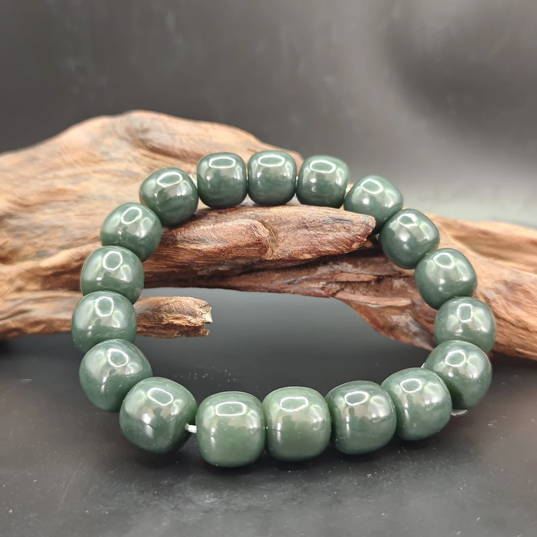 Q和田玉且末桶珠手串卡14（3149）