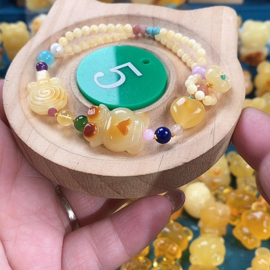 蜜蜡颈饰未镶嵌手链