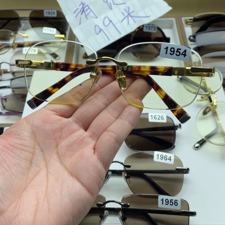 竹叶青方圆款 1954