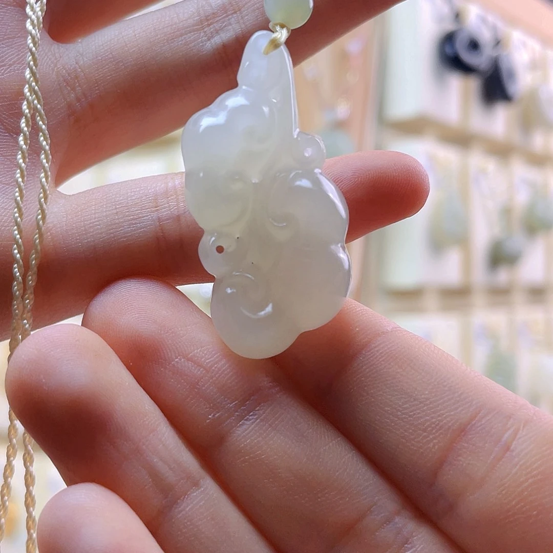 浅***沫和田玉未镶嵌吊坠(赠链)