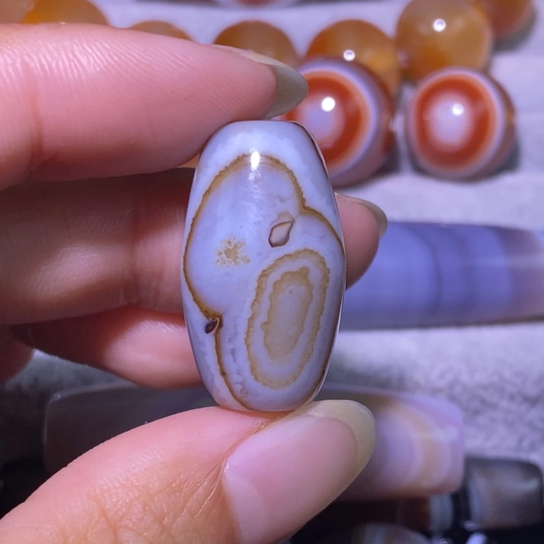 未镶嵌颈饰玛瑙/玉髓