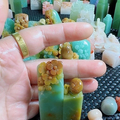 老挝石h****g真真正正章