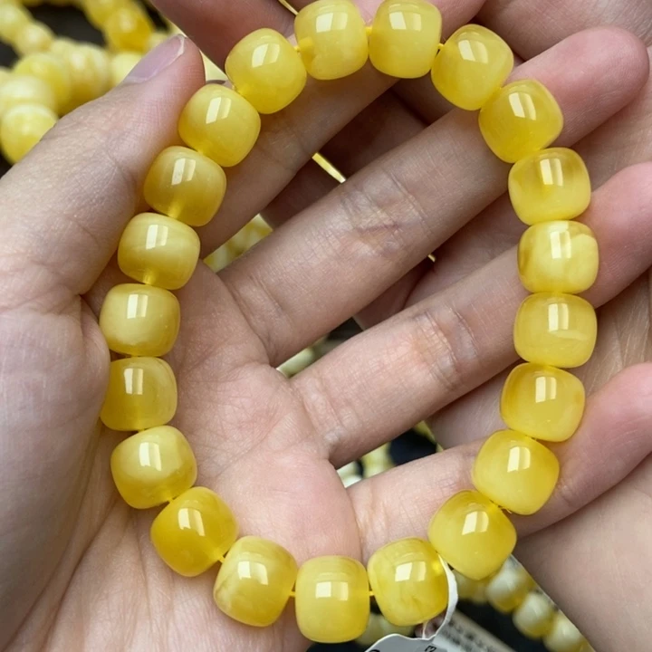 琥珀未镶嵌珠宝奇石50