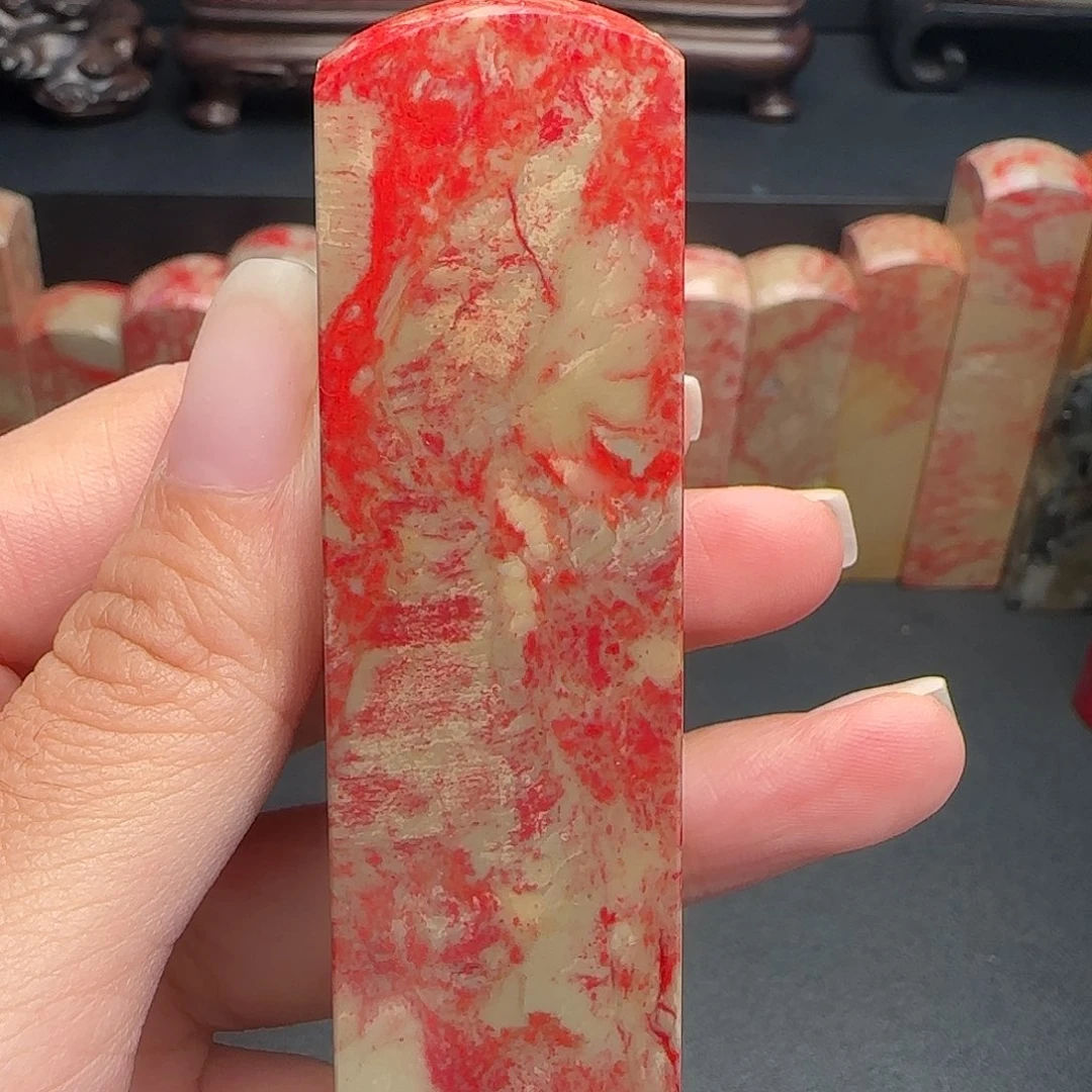 伍***墨昌化石昌化鸡血石