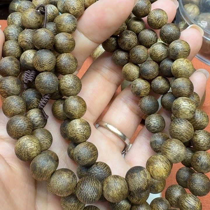 大叶紫檀（黑酸枝木类）