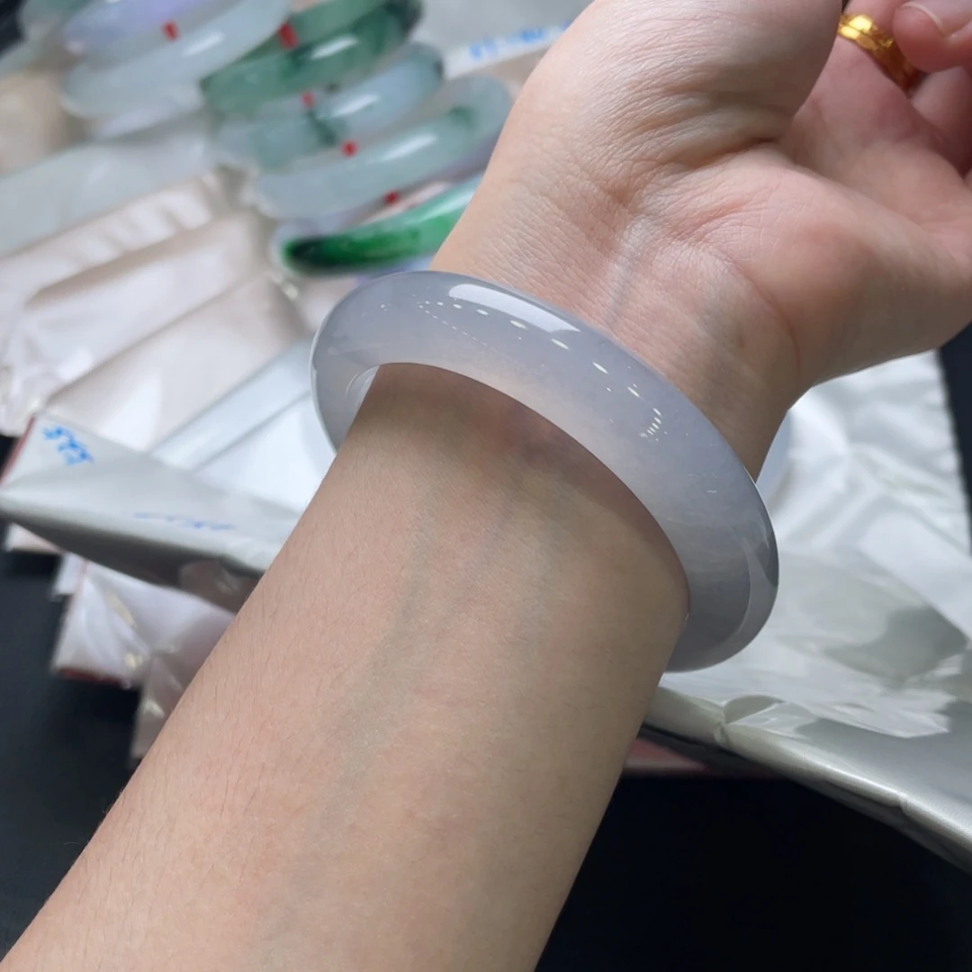 未镶嵌手镯翡翠卡53.8高级冰烟花色，炸光