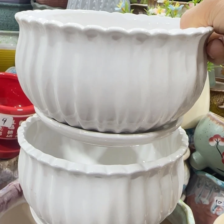 凑9块包邮，有孔，陶瓷花盆