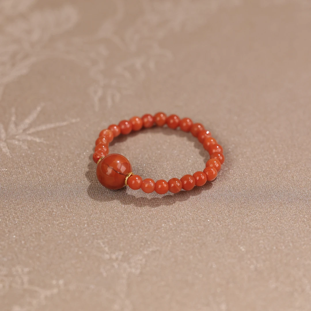 【周大金玉石】S925银南红小米珠戒指-J1574-臻