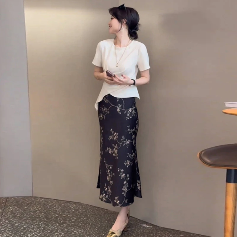 碎花轻熟上衣半身裙套装2025夏季新款时尚复古气质小众韩系两件套