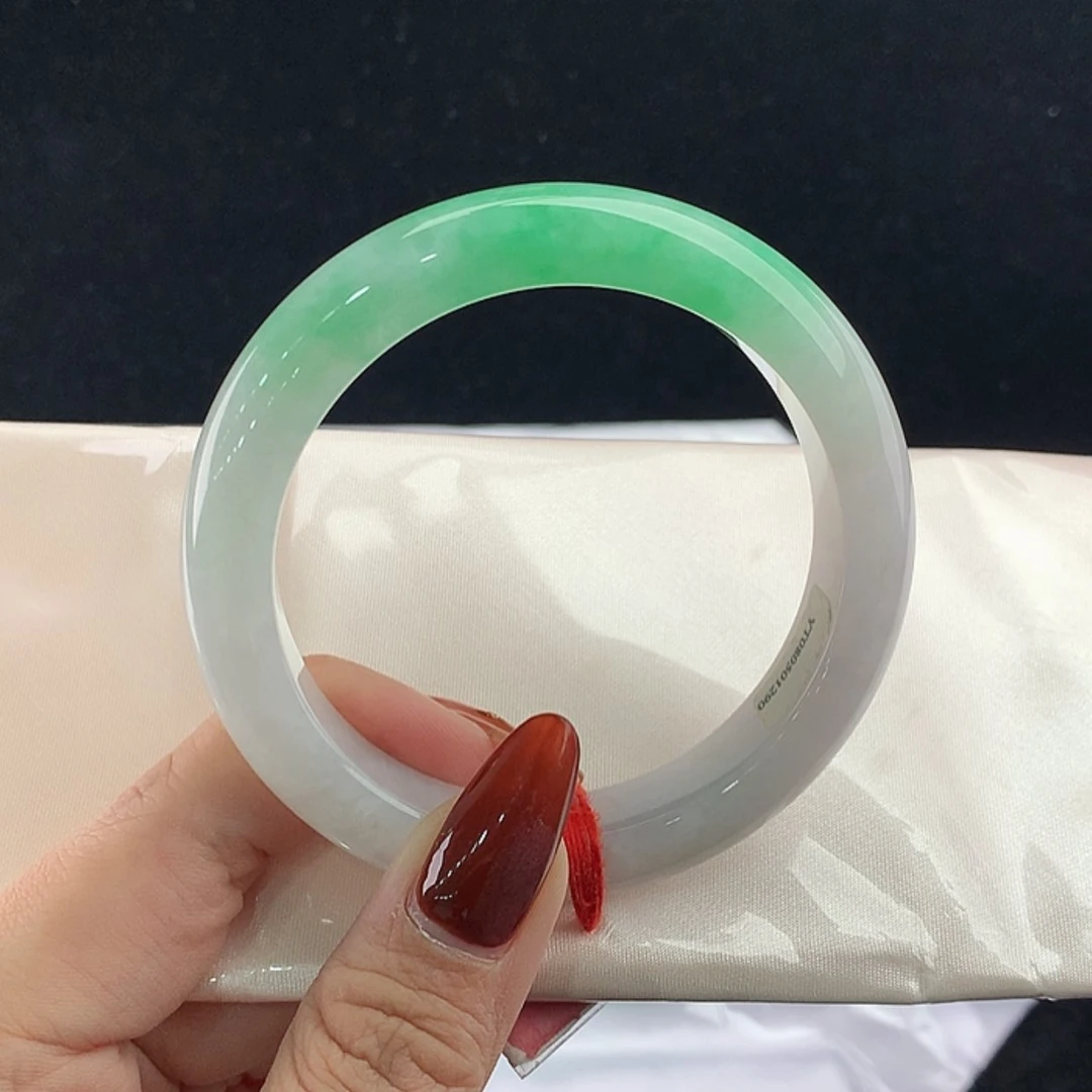 【闪购商品】未镶嵌手镯翡翠正59
