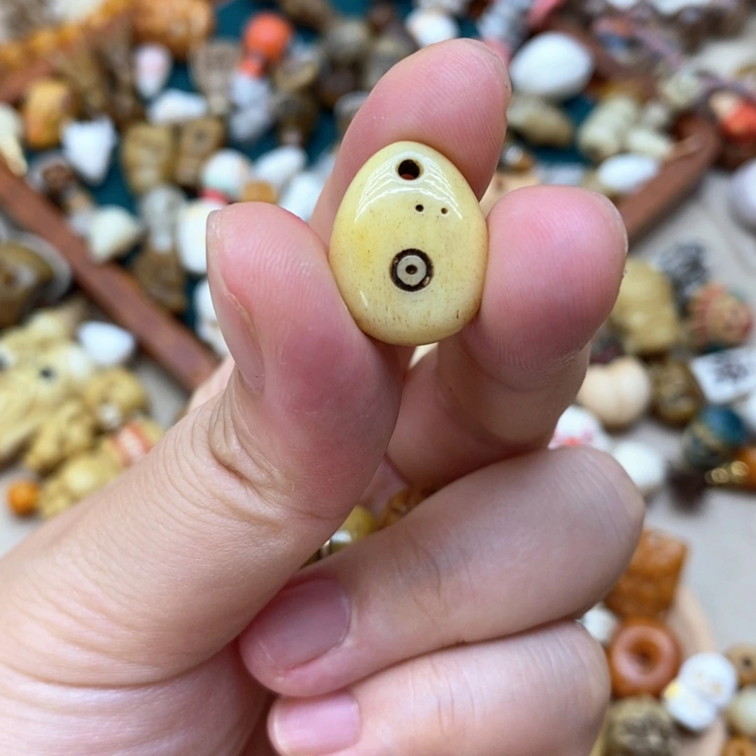 其他驼骨陈*妤配饰配件