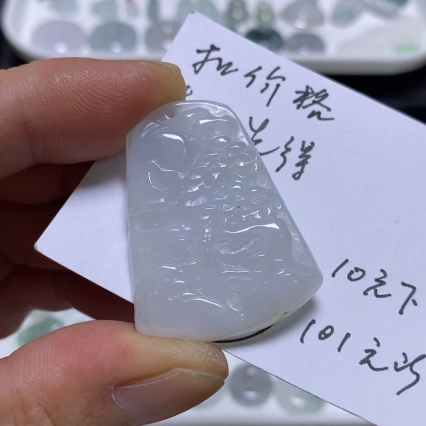 【闪购商品】吊坠(不含链)未镶嵌翡翠