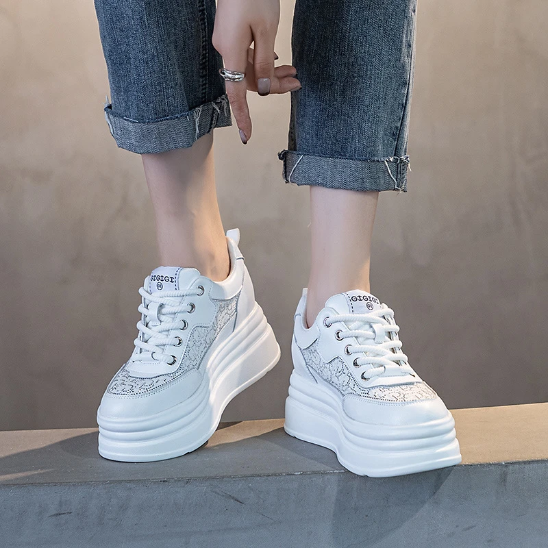 内增高7cm小白女鞋2025春季新款厚底水钻时尚休闲鞋百搭女鞋