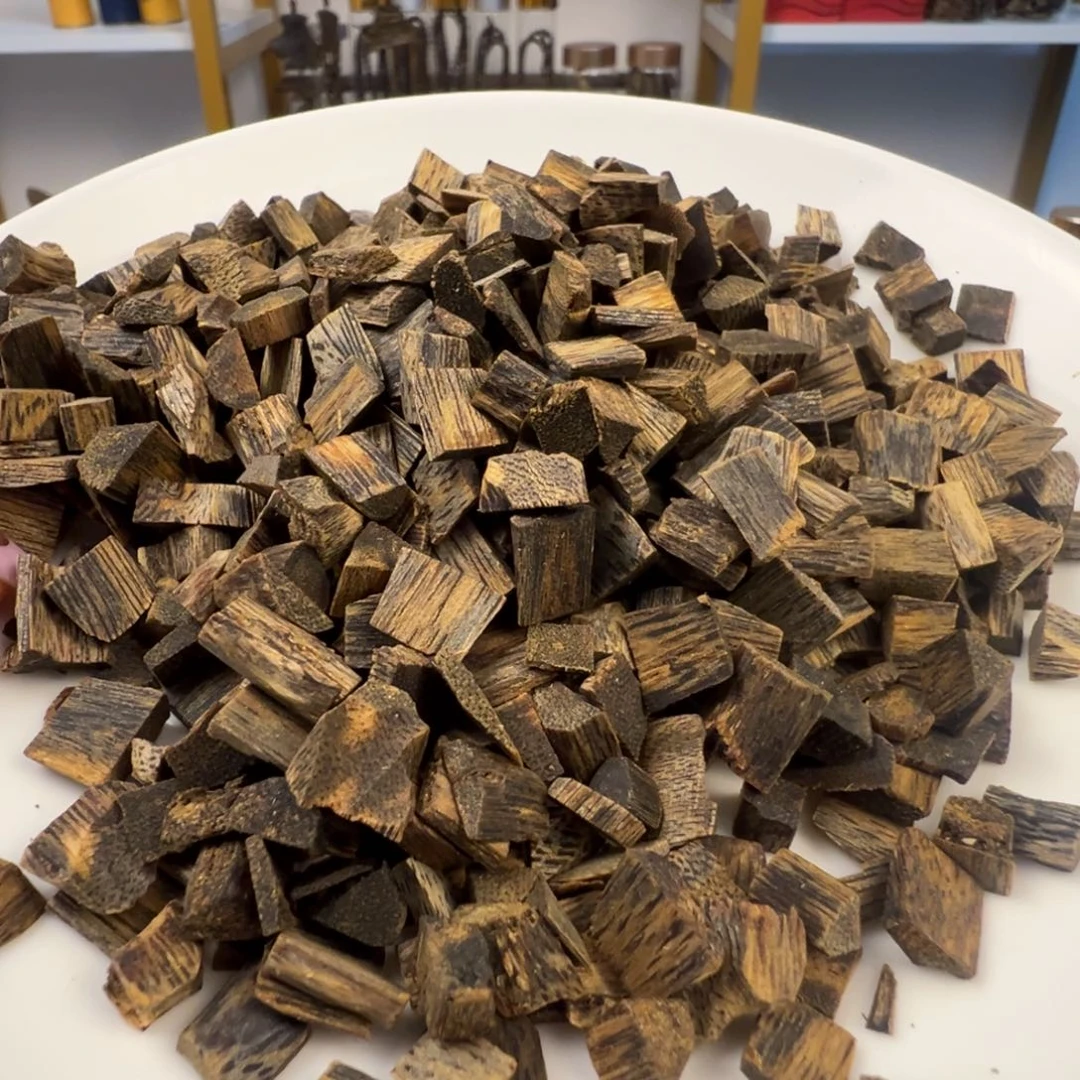 沉香手把件棋楠张勺子沉水淳化小米粒10克