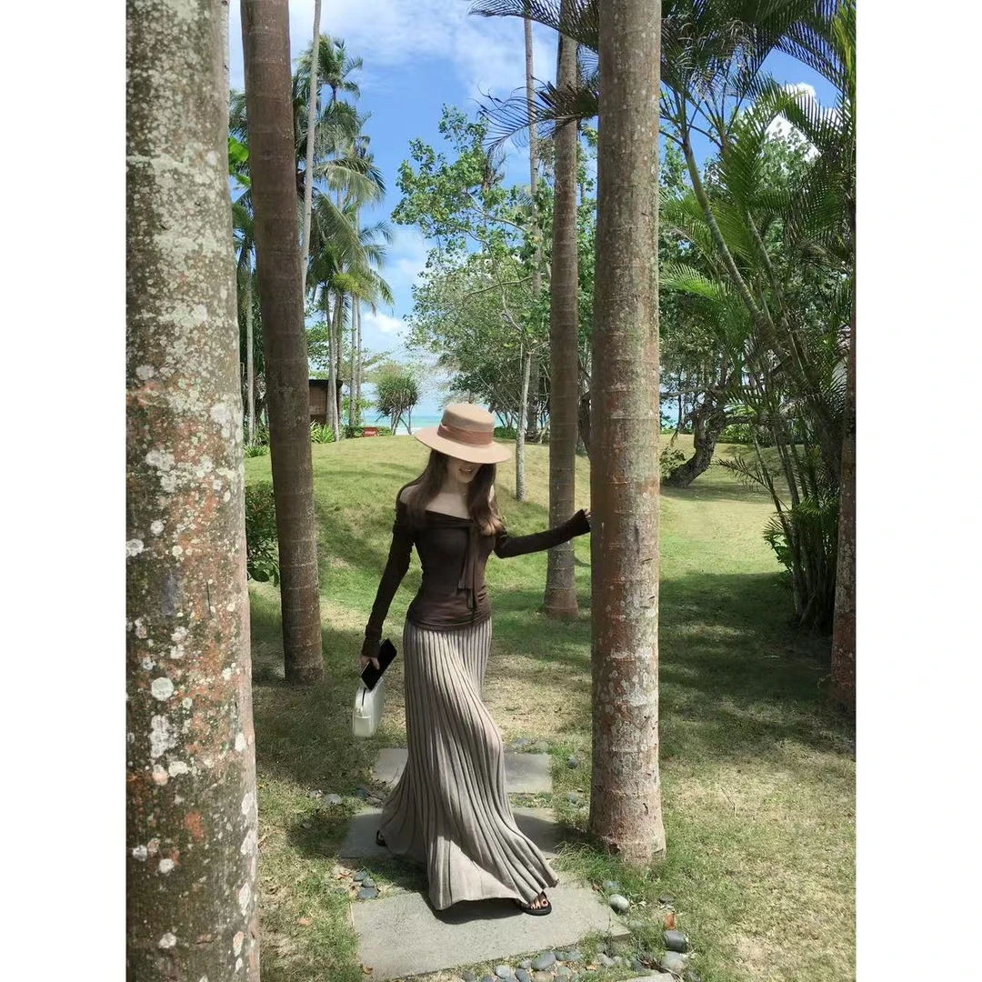 蘑糯糯燕麦色/灰色百褶长裙子 5026-0308