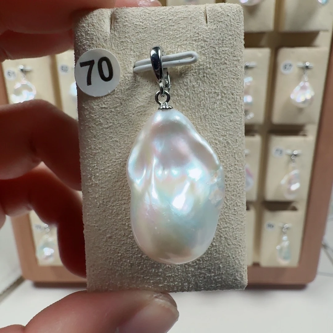 淡水珍珠钛钢颈饰