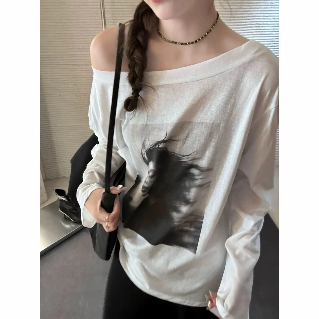 人物印花长袖T恤女夏季防晒罩衫宽松一字领露肩薄款空调上衣洋气
