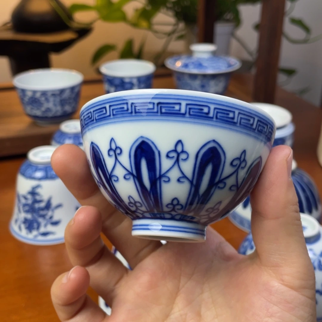 柴窑莲瓣鸡心主人杯