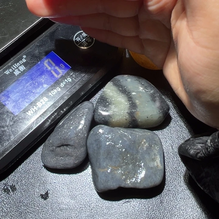 和田玉未镶嵌珠宝奇石