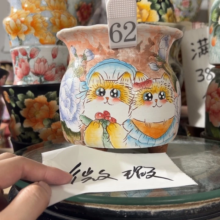 蝴***飞景德镇手绘花盆满38包邮偏远地区除外