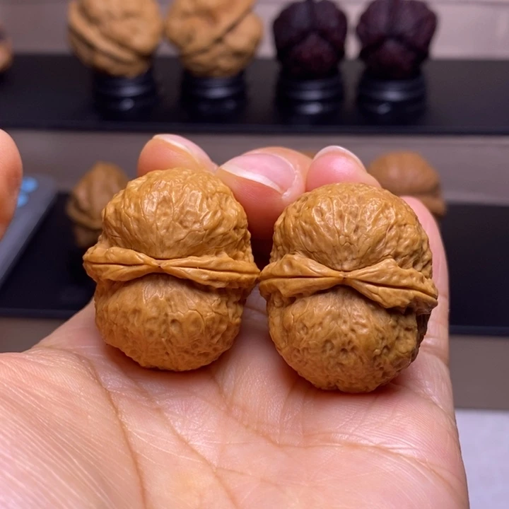 把件文玩核桃玉面鹦鹉59