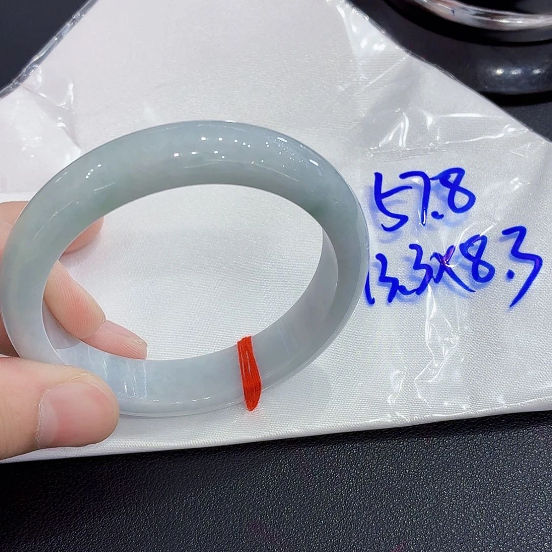 未镶嵌手镯翡翠翡翠手镯