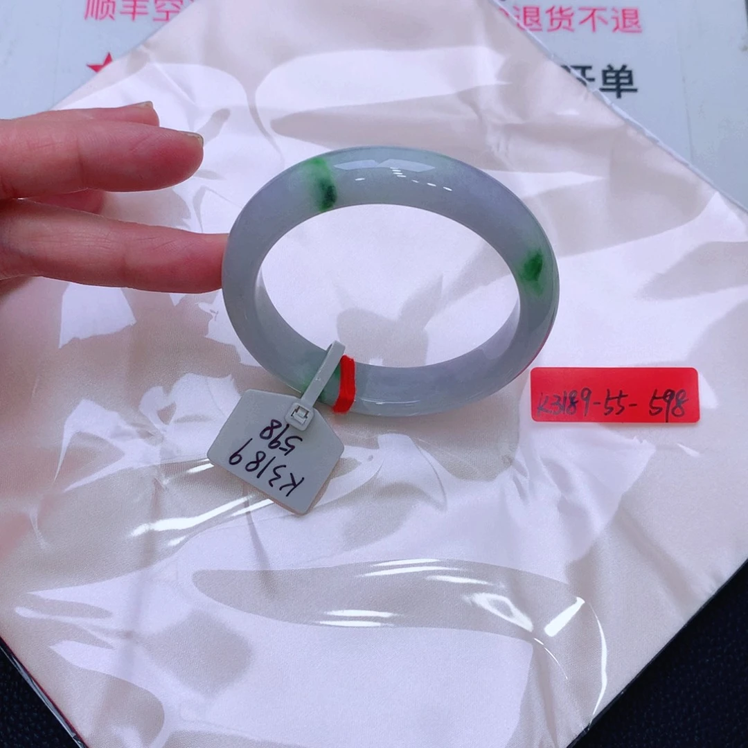 未镶嵌手镯翡翠小**姐缅甸翡翠手镯