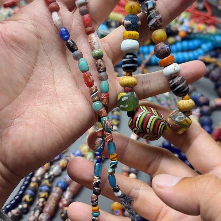 琉璃颈饰琉璃琉璃