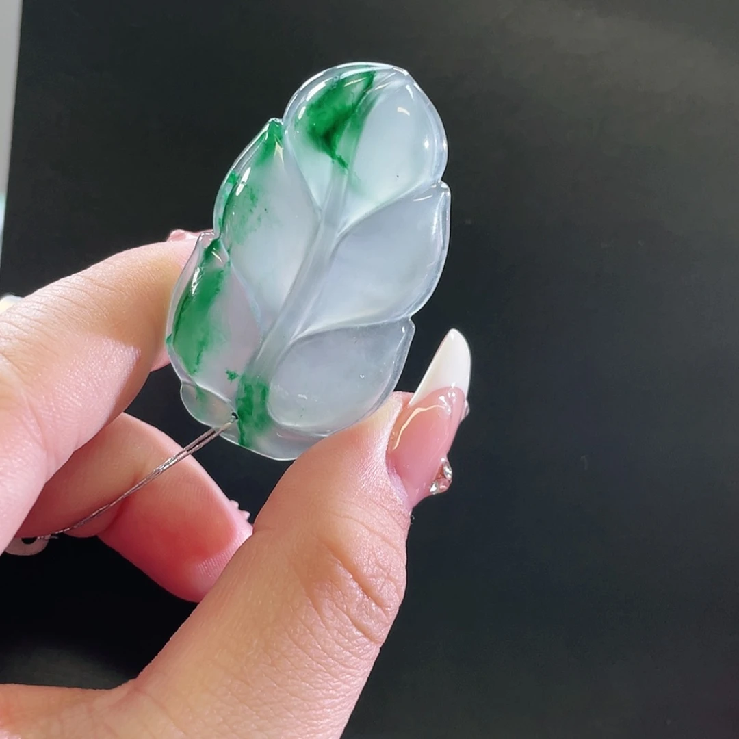 【闪购商品】颈饰未镶嵌石英质玉大叶有成