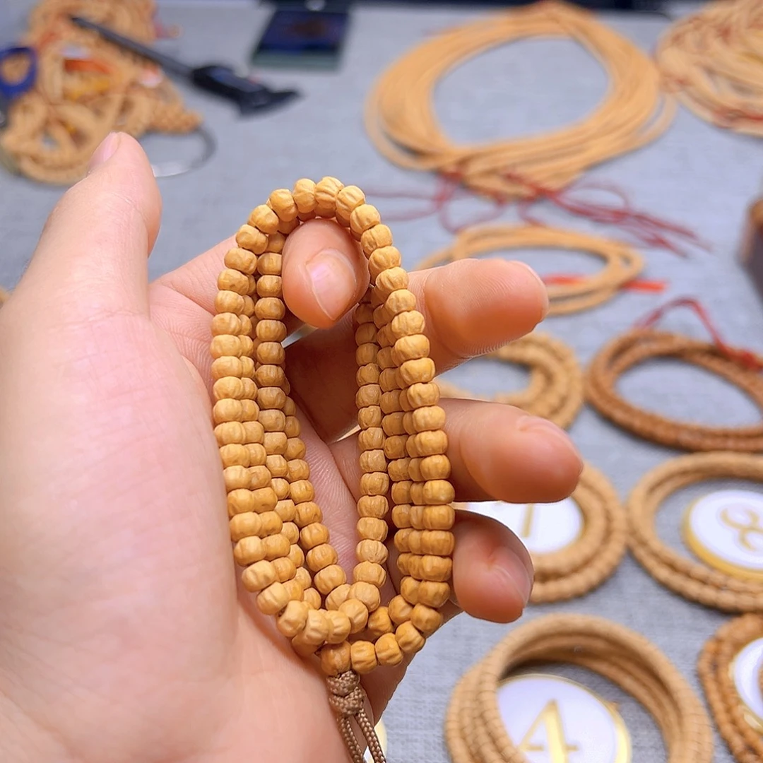 瓶****柏香籽/百香籽手串