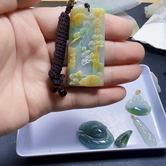未镶嵌挂件翡翠翡翠