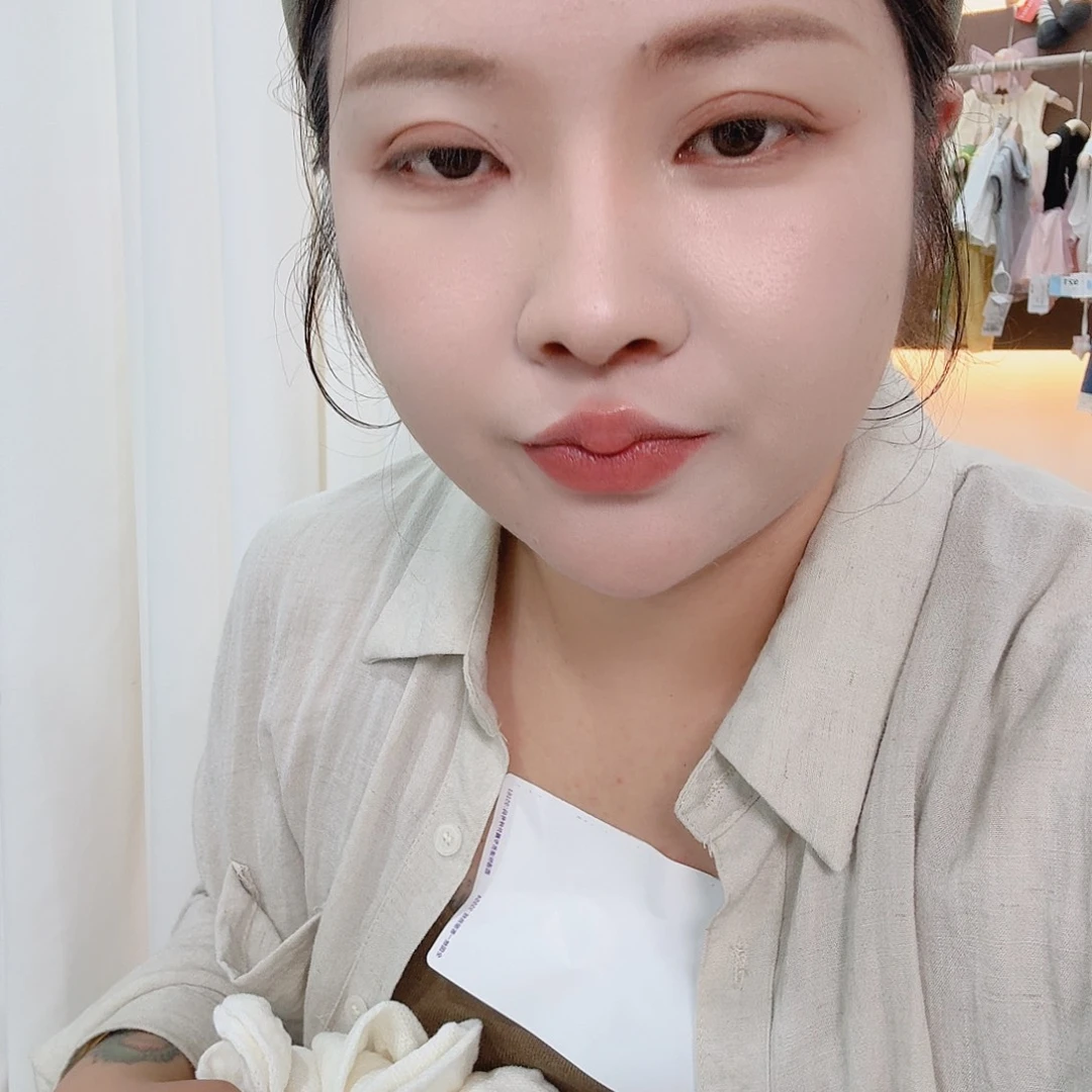 袜袜随机20左右哈哈哈哈哈哈