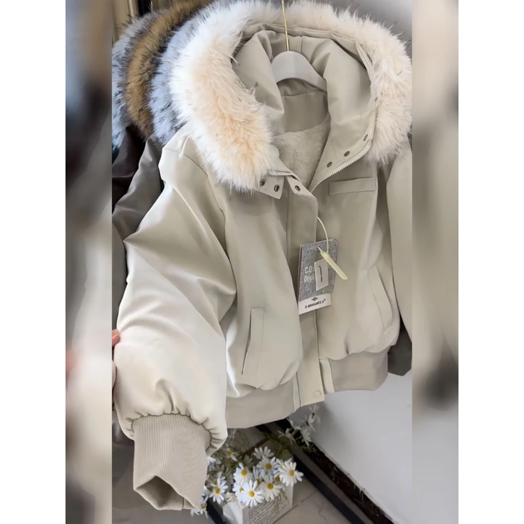 美式米色复古毛领连帽外套女2025冬季新款短款保暖百搭休闲厚夹克