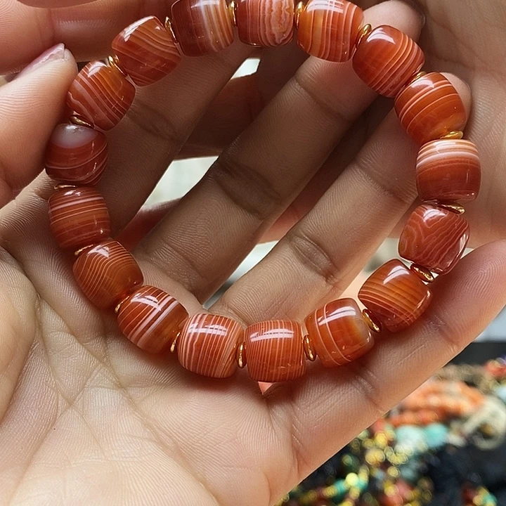 飘***飘玛瑙/玉髓合金颈饰