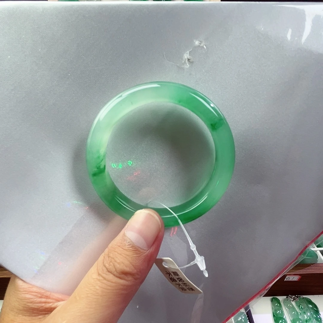 石英质玉未镶嵌手镯51.5