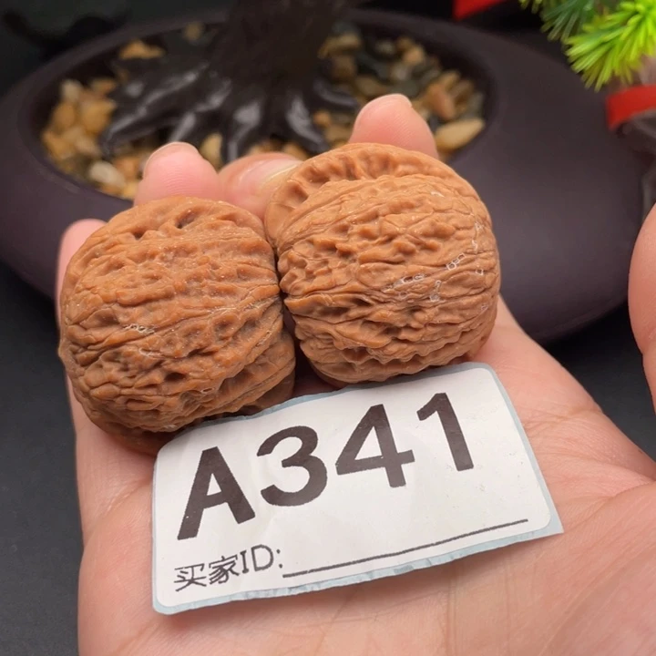 文玩核桃吊坠核桃