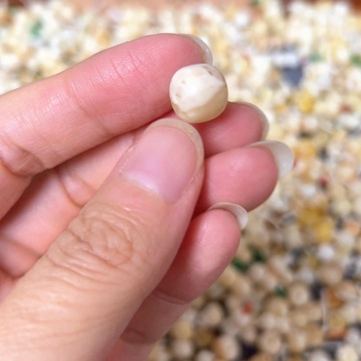 裸石蜜蜡未镶嵌10.3mm一个