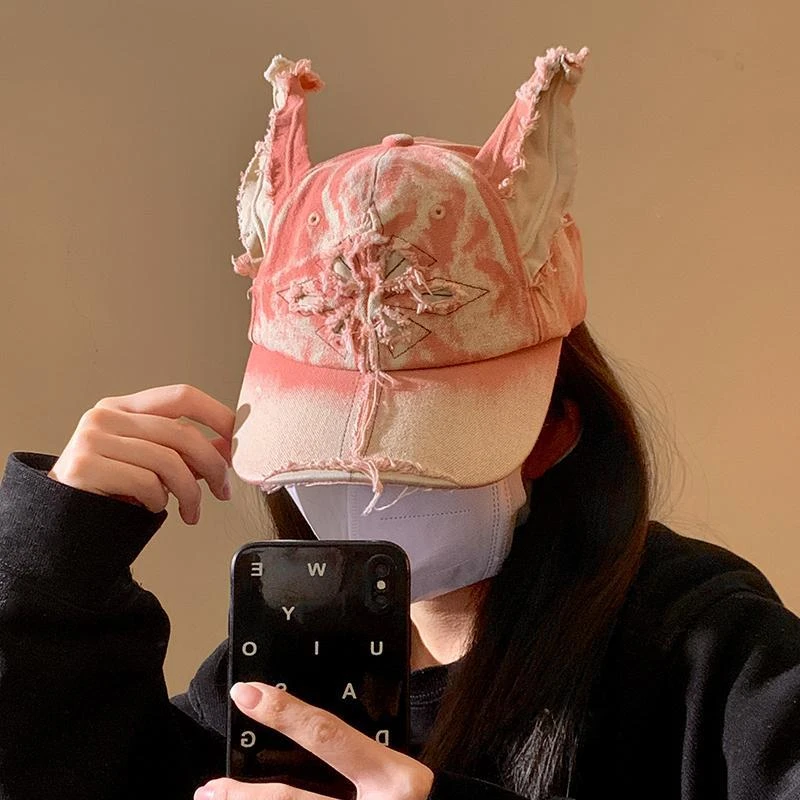 杜宾犬水洗牛仔棒球帽女春夏百搭显脸小鸭舌帽废土风小众甜酷帽子